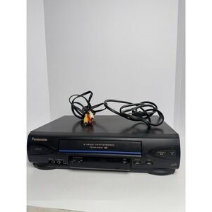 Panasonic PV-V4022 4 Head Omnivision VCR/VHS Recorder No Remote Tested Working